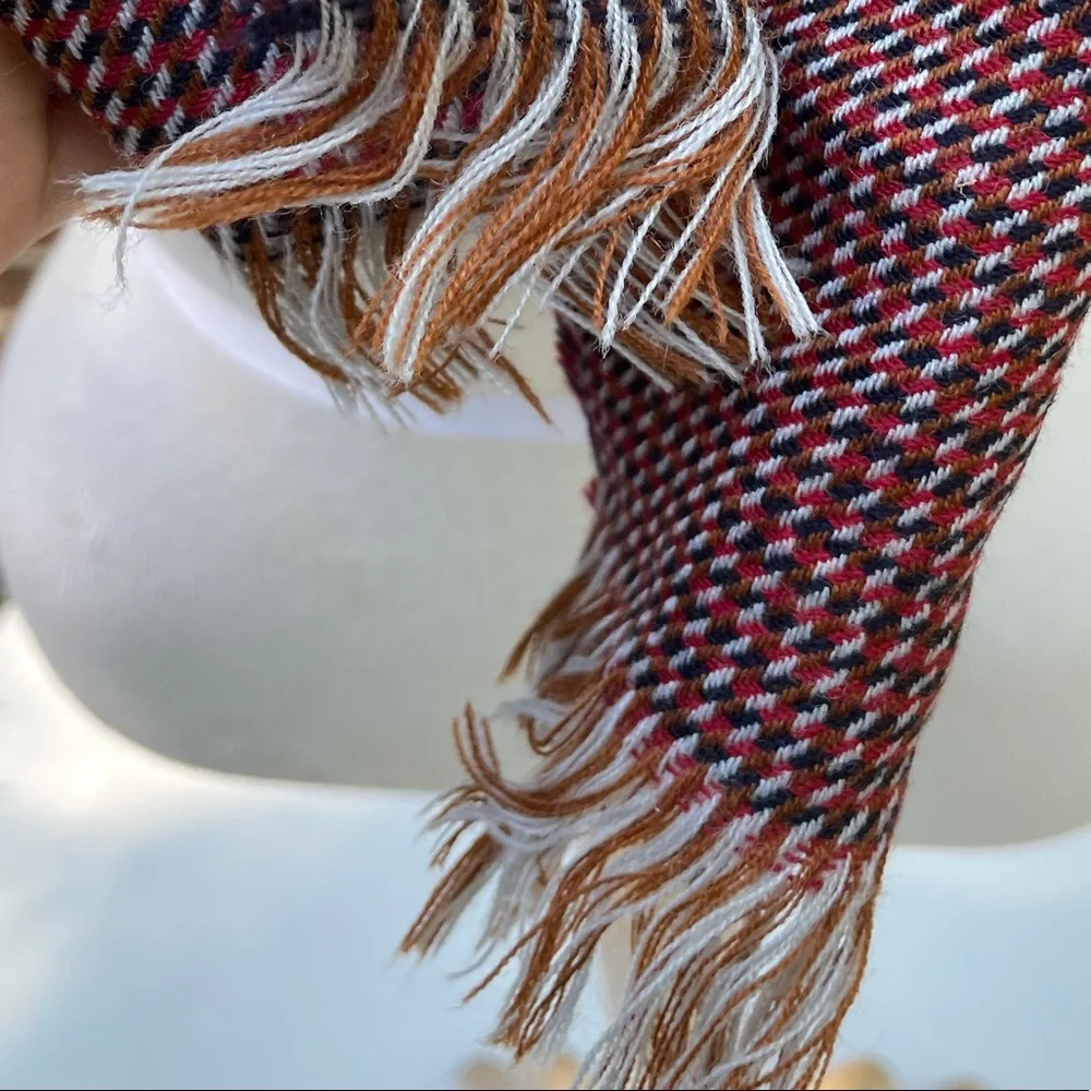 Moffat 100% Wool Handloom Scarf - Picture 2 of 5